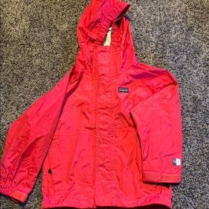 Girls Patagonia rain jacket